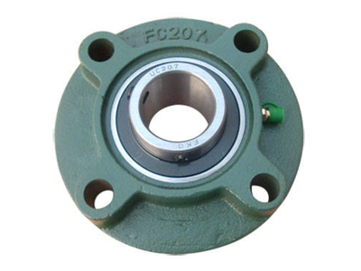 RUND FLANGE + LEJE UC210 