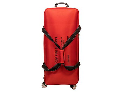 DIESELLA AV BRANDTÆPPE 8x6 MTR, I TRANSPORTKUFFERT