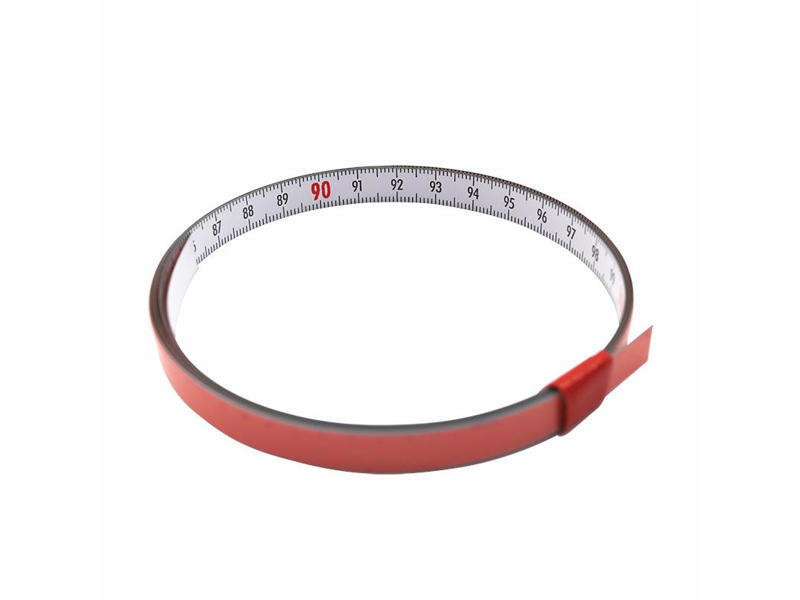 DIESELLA SELVKLÆBENDE PIT BÅNDMÅL I STÅL 1MX10MM, V-H GRADUERING HVID